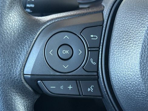 New 2025 Toyota RAV4 XLE image 27