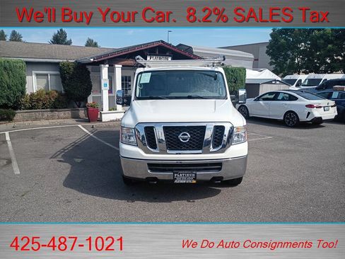 Used 2018 Nissan NV 3500 SL RWD image 2