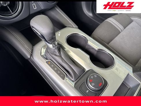 Certified 2025 Chevrolet Blazer LT AWD/4WD image 19