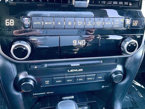 Used 2023 Lexus GX 460 Premium image 26