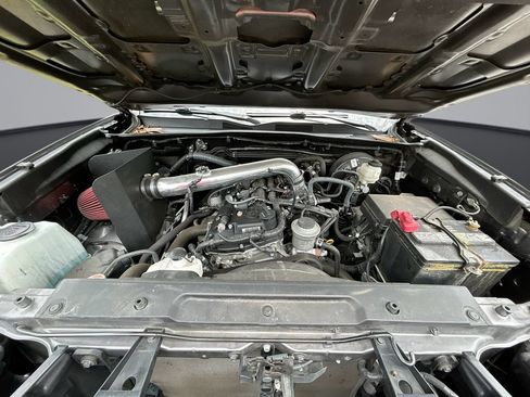 Used 2022 Toyota Tacoma SR w/ SR Convenience Package RWD image 29