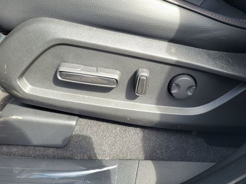 New 2026 Honda Pilot Black Edition image 15