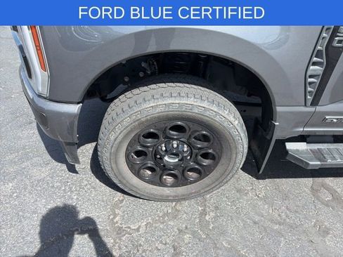 Used 2025 Ford F350 Lariat w/ Black Appearance Package AWD/4WD image 16