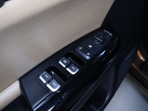 Used 2020 Kia Sportage SX image 14