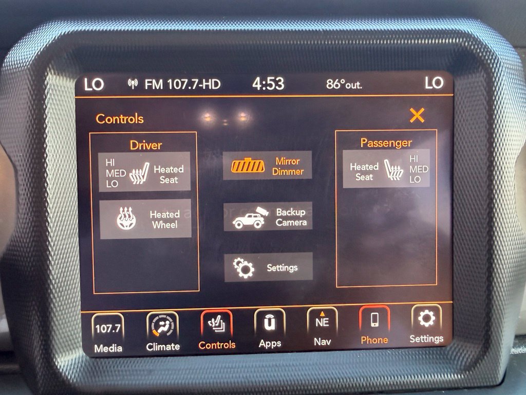 Used 2021 Jeep Wrangler Unlimited Sahara AWD/4WD image 29