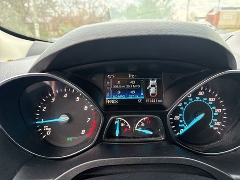 Used 2016 Ford Escape SE w/ Equipment Group 201A image 21