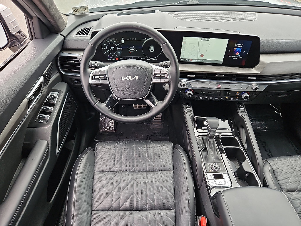 Certified 2025 Kia Telluride SX Prestige X-Line AWD/4WD image 11
