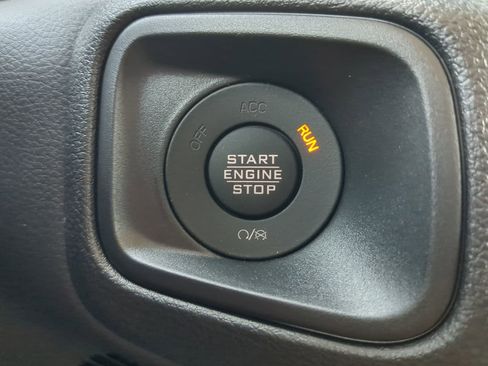New 2026 Jeep Gladiator Sport AWD/4WD image 25