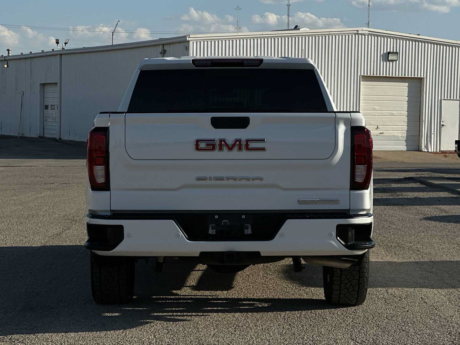 Used 2025 GMC Sierra 1500 Elevation w/ Elevation Premium Package RWD image 13