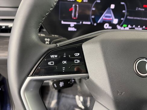 Used 2025 Audi Q5 Premium Plus w/ Premium Plus image 33