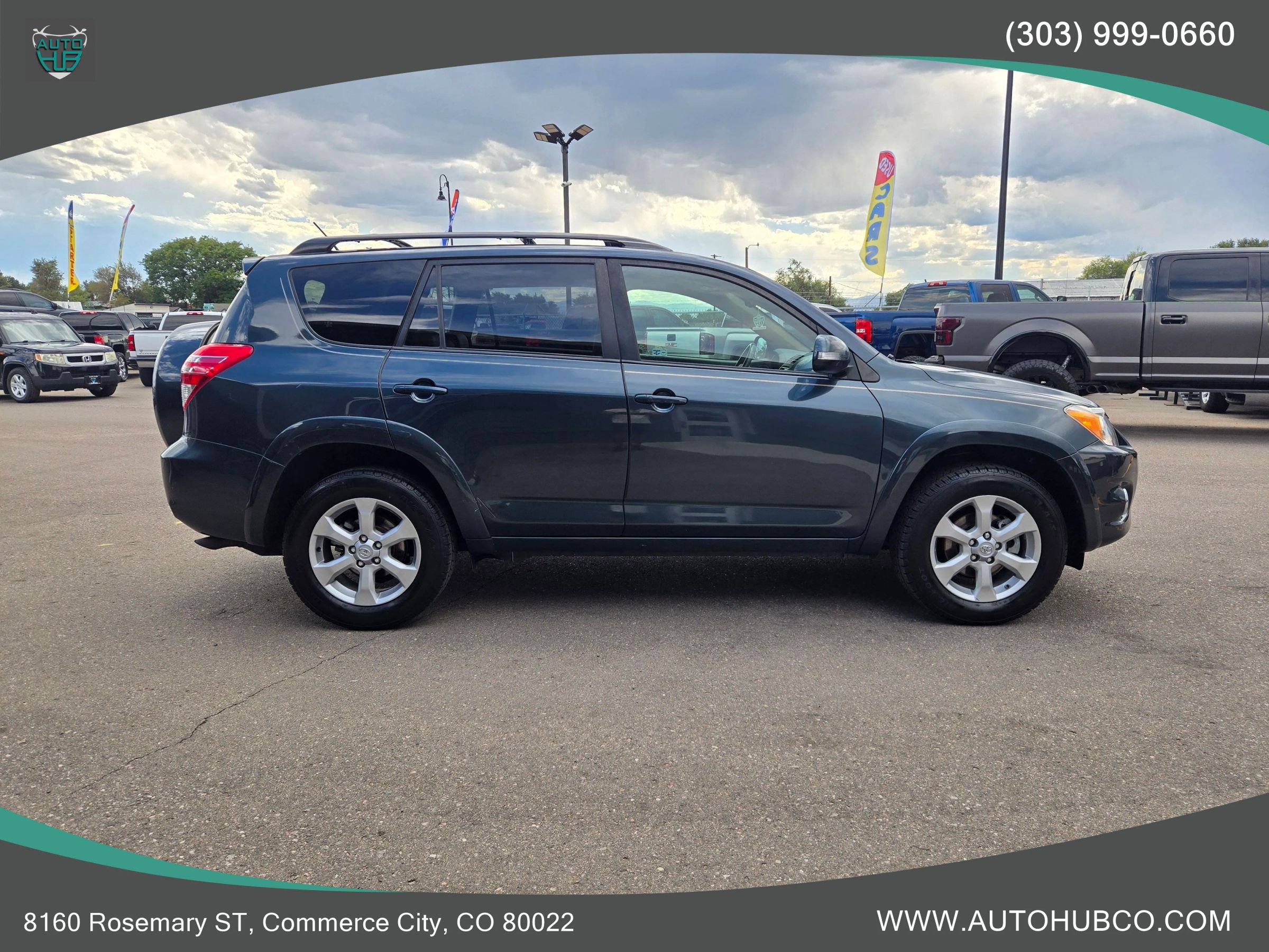 Used 2010 Toyota RAV4 Limited AWD/4WD image 4