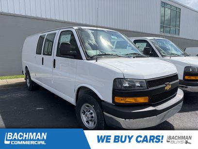 New 2026 Chevrolet Express 3500 Extended