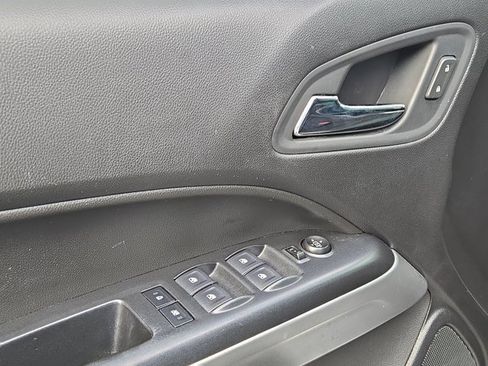 Used 2019 Chevrolet Colorado ZR2 image 19