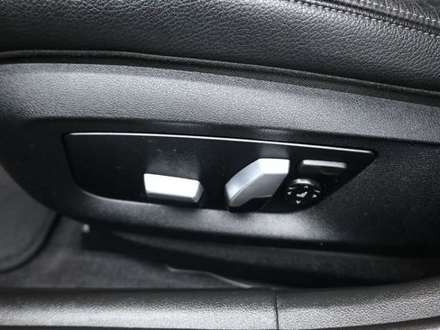 Used 2018 BMW 530i xDrive AWD/4WD image 14