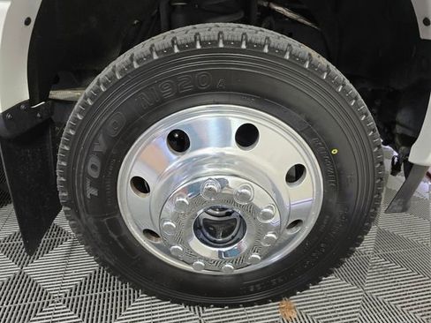 Used 2022 Ford F450 Platinum AWD/4WD image 9