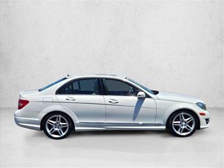 Used 2013 Mercedes-Benz C 250 Sedan video 4