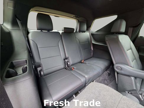 Used 2024 Chevrolet Traverse Z71 w/ Enhanced Driving Package AWD/4WD image 9