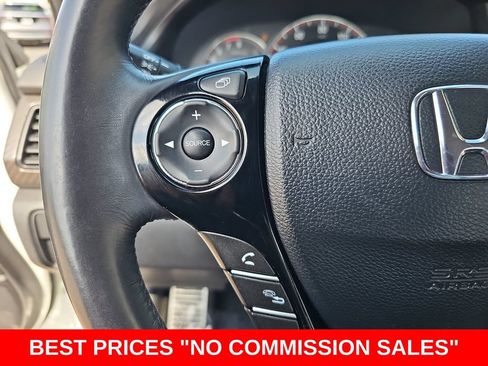 Used 2017 Honda Accord Sport image 16