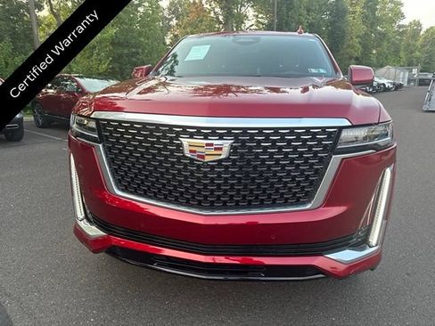Used 2023 Cadillac Escalade Premium Luxury AWD/4WD image 10