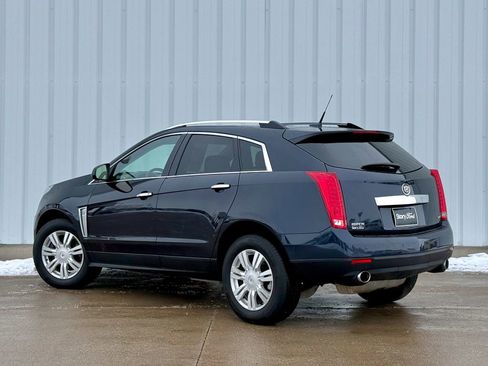 Used 2014 Cadillac SRX Luxury image 3