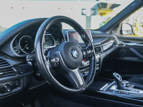 Used 2018 BMW X5 xDrive50i image 6