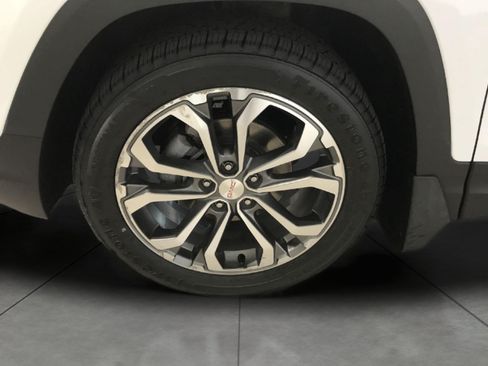 Used 2019 GMC Terrain SLT w/ Preferred Package AWD/4WD image 3