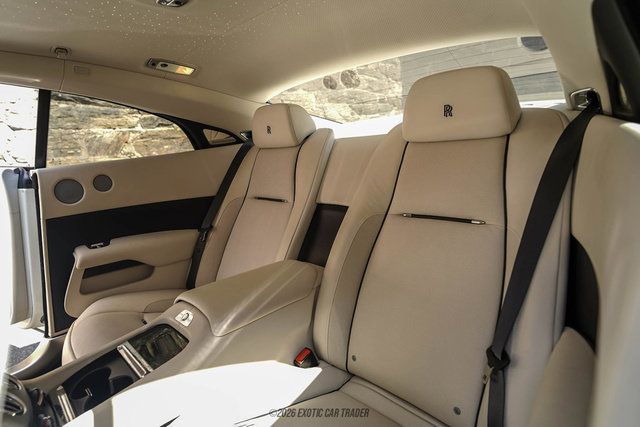 Used 2017 Rolls-Royce Wraith RWD image 52
