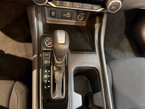Used 2025 Nissan Sentra S FWD image 40