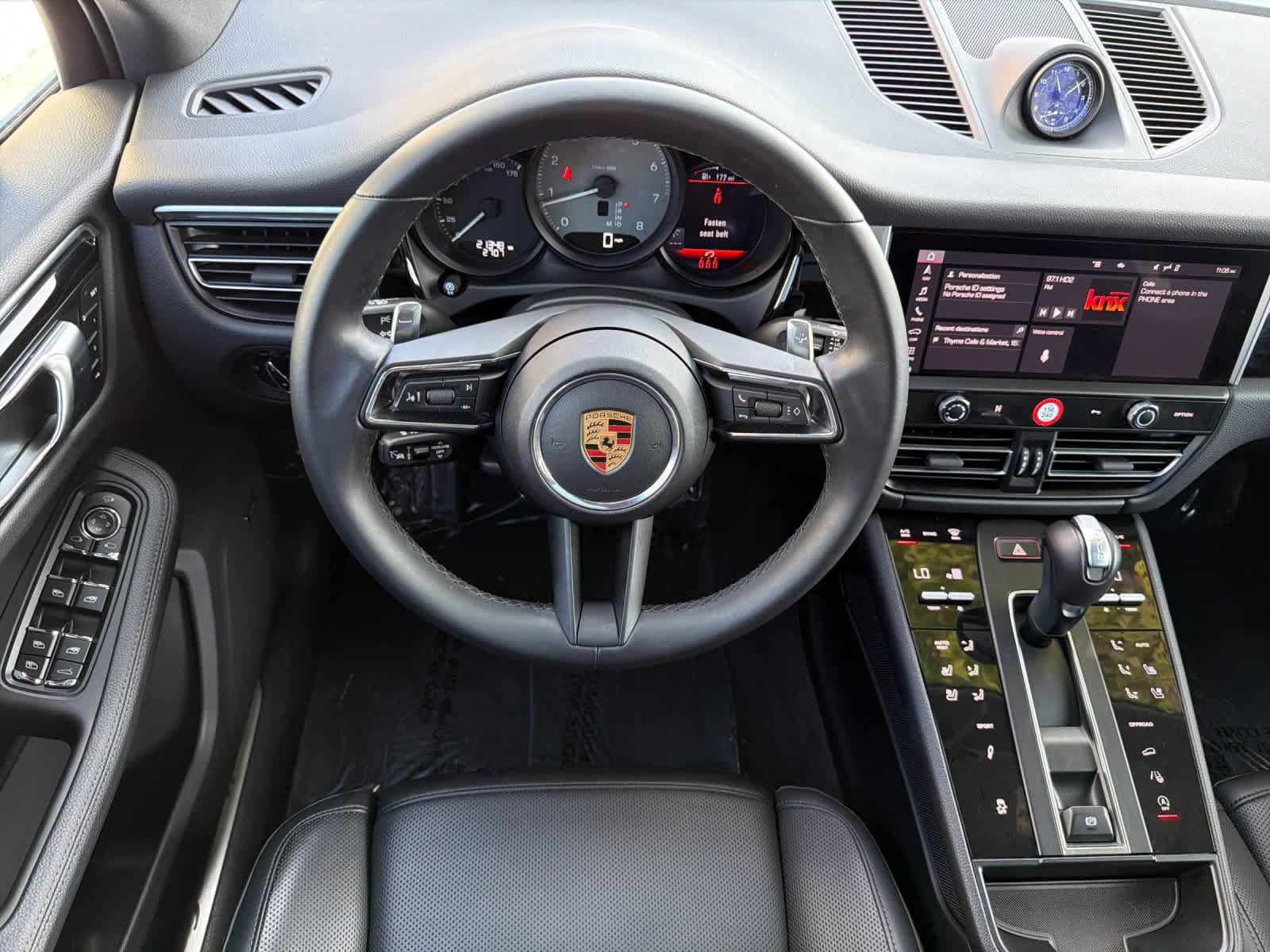 Certified 2024 Porsche Macan S AWD/4WD image 15