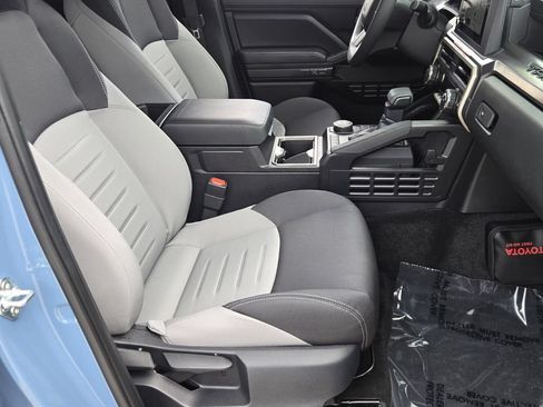 Used 2026 Toyota Tacoma TRD Sport RWD image 17