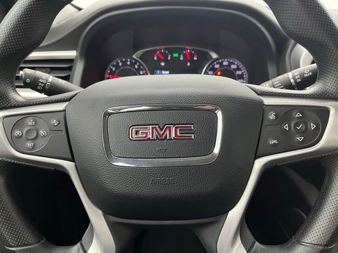 Used 2023 GMC Acadia SLE w/ Driver Convenience Package image 22