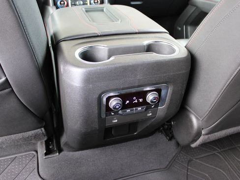 Certified 2022 Chevrolet Suburban RST w/ Luxury Package AWD/4WD image 43