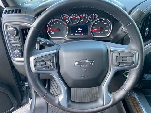 Used 2022 Chevrolet Silverado 1500 LT Trail Boss image 10