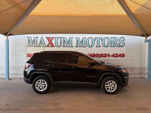 Used 2017 Jeep Compass Sport w/ Tech Group image 1
