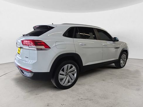 Used 2020 Volkswagen Atlas Cross Sport SE AWD/4WD image 5