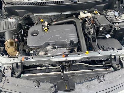 Certified 2023 Chevrolet Equinox RS w/ LPO, Floor Liner Package AWD/4WD image 24