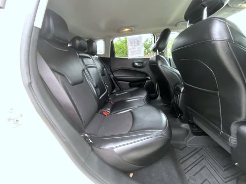 Used 2019 Jeep Compass Latitude AWD/4WD image 20