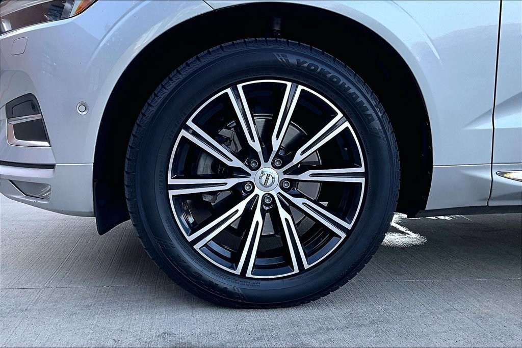 Used 2020 Volvo XC60 T5 Inscription AWD/4WD image 11