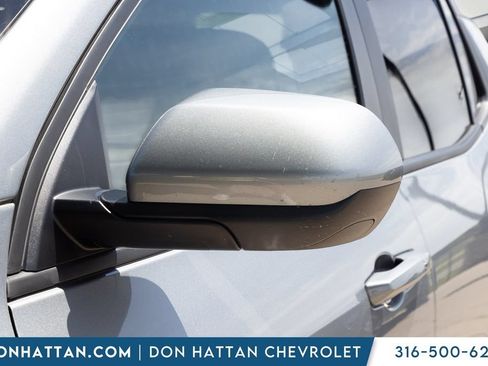 Used 2025 Chevrolet Equinox LT FWD image 28