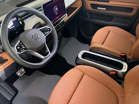New 2025 Volkswagen ID. Buzz Pro S image 10