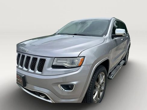 Used 2014 Jeep Grand Cherokee Overland w/ Advanced Technology Group AWD/4WD image 7