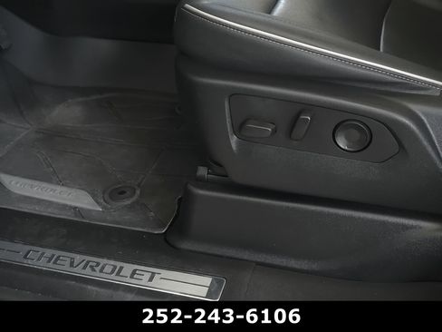 Used 2023 Chevrolet Tahoe Premier w/ Premium Package 2 RWD image 22