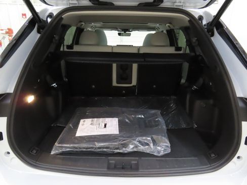 New 2025 Mitsubishi Outlander SE image 23