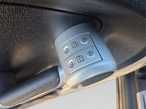 Used 2007 Mercedes-Benz SLK 350 image 14