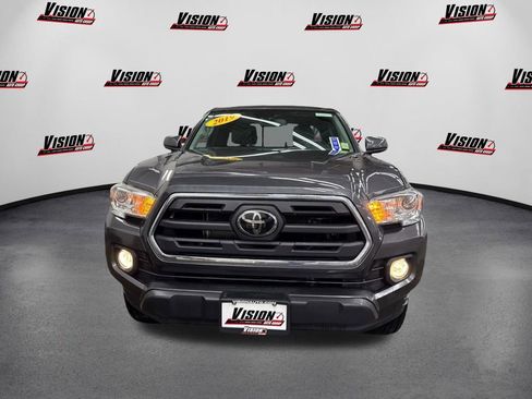 Used 2019 Toyota Tacoma SR5 image 2