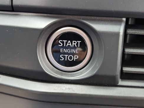Certified 2024 Nissan Pathfinder S AWD/4WD image 18