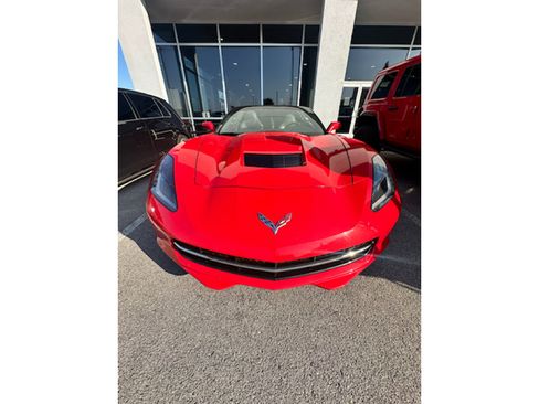 Used 2015 Chevrolet Corvette Stingray Coupe RWD image 1