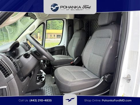 Used 2025 RAM ProMaster 2500 w/ U-Haul Equipment Group FWD image 19