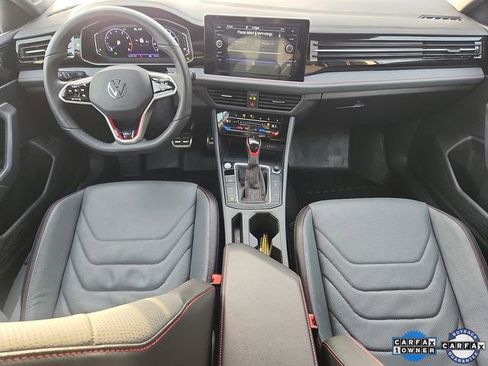 Used 2025 Volkswagen Jetta GLI Autobahn image 8