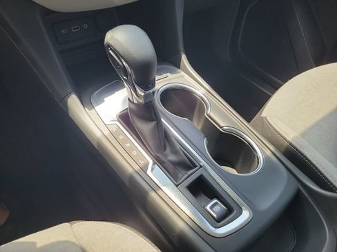 Used 2022 Chevrolet Equinox LT FWD image 28